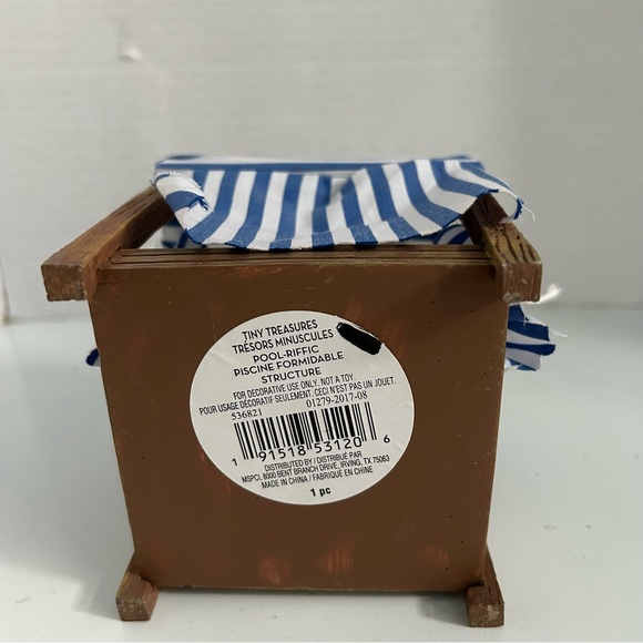 TINY TREASURES POOL-RIFFIC STRUCTURE - Picture 9 of 9